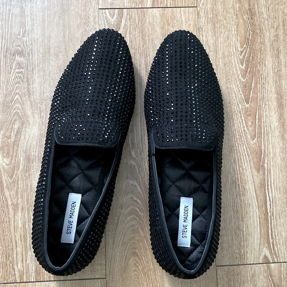 Steve Madden Cavia black smoking slippers. Size 14